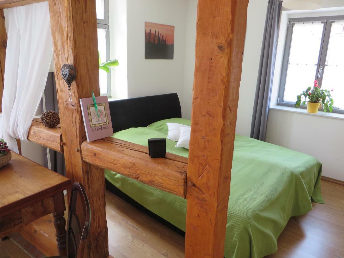 Privatzimmer Othmarsweg Наумбург Екстериор снимка