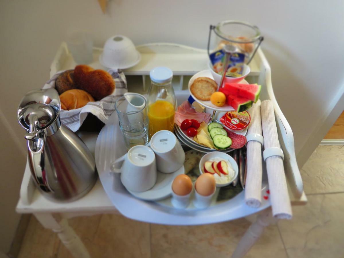 Privatzimmer Othmarsweg Наумбург Екстериор снимка