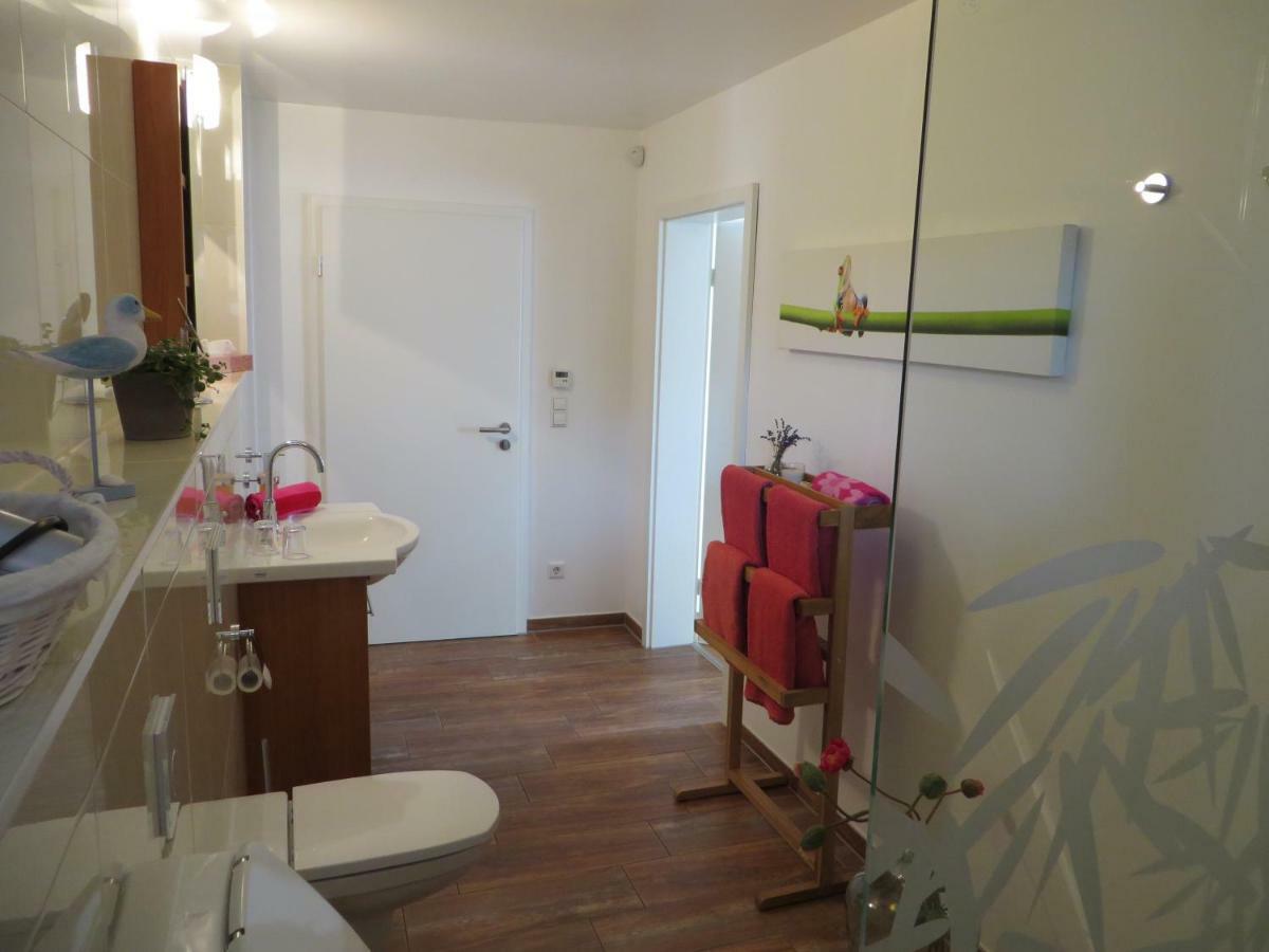 Privatzimmer Othmarsweg Наумбург Екстериор снимка