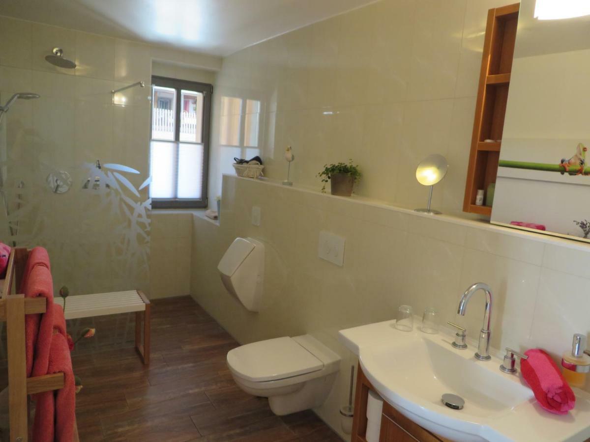 Privatzimmer Othmarsweg Наумбург Екстериор снимка